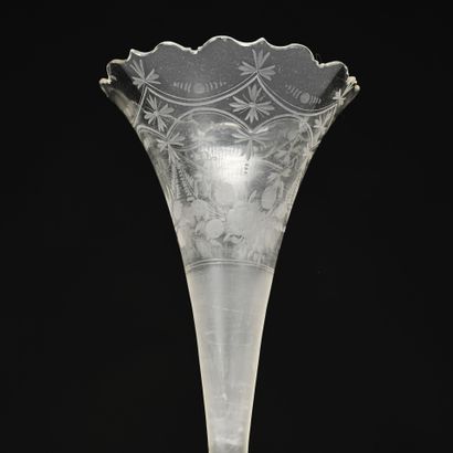 Vase en bronze cloisonné
Epoque Napoléon...