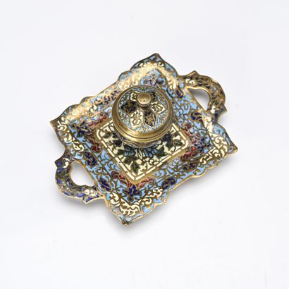 Encrier en bronze cloisonné
Epoque Napoléon...