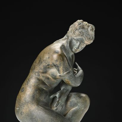 Venus accroupie
Epreuve en bronze patiné...