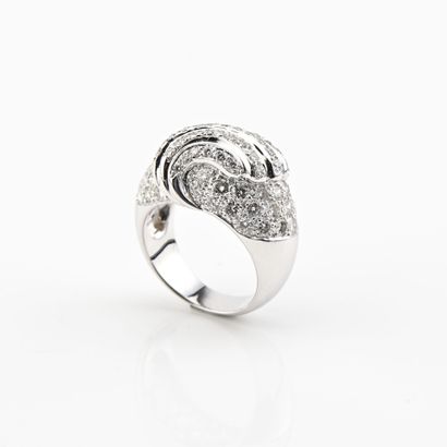 Bague boule en or blanc (750) 18K ornée de...