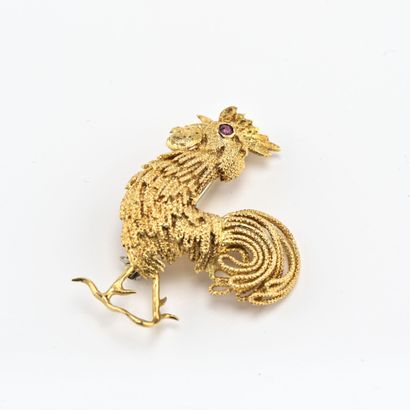 Broche en or jaune (750) 18K figurant un...