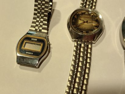 CITIZEN Automatic. Deux montres bracelets...