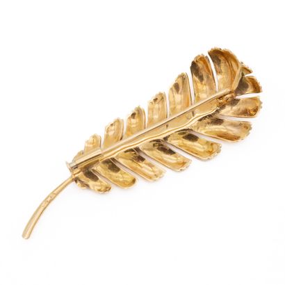 Broche en or jaune (750) 18K figurant une...