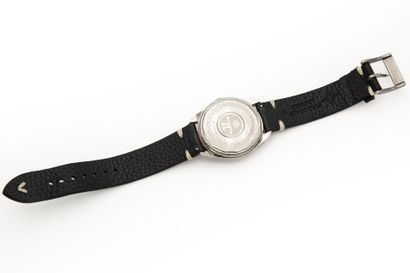 JAEGER LECOULTRE Master quartz. Steel case...