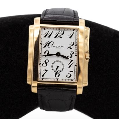 PATEK PHILIPPE. Gondolo.
Automatic movement.
Rectangular...