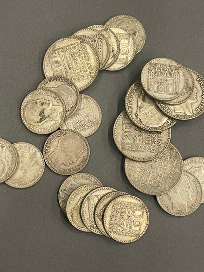 Pieces de 10 et 20 francs en argent Turin....