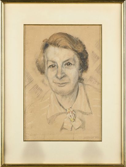 Portrait de femme agée
Dessin à la craie...