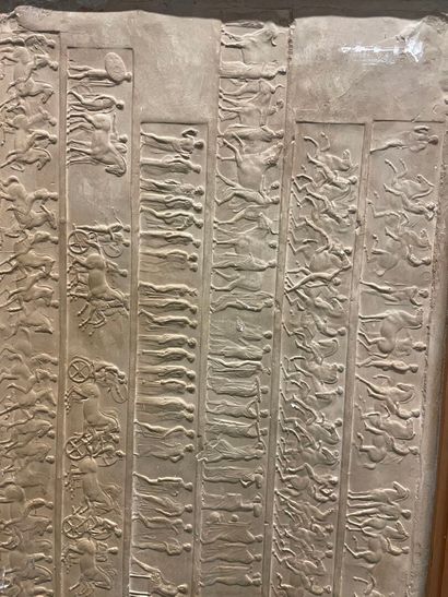 Bas relief en platre encadrée représentant...