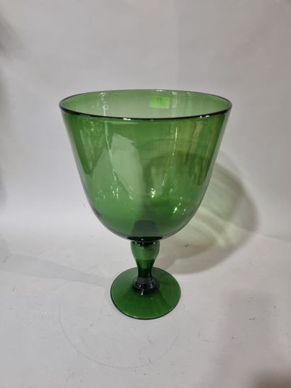 Verrerie de SOUVIGNY
Grand verre en verre...