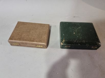 CHRISTOFLE, 12 petites cuillères en métal...
