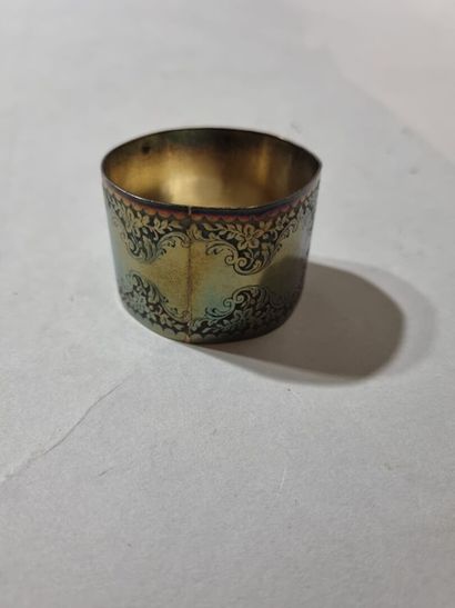 Rond de serviette en argent, poinçon MINERVE...