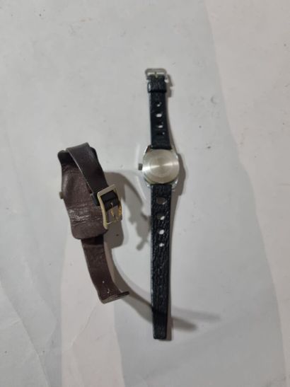 Lot de deux montres : RODANIA et MARDOR ...