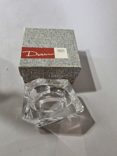 DAUM FRANCE 
Cendrier en cristal dans sa...
