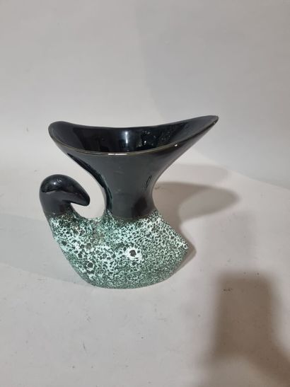 VALLAURIS
Vase en faïence de forme libre...