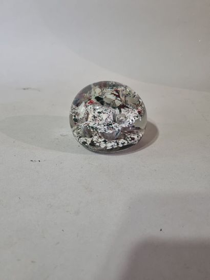 Presse papier sulfure en verre 
H : 6,5 ...