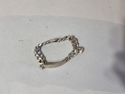Gourmette en argent, poiçon CRABE, gravée...