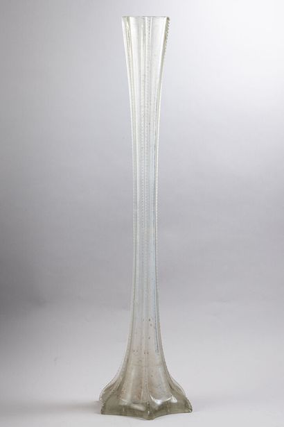 Important soliflore en verre 
H : 100 cm...