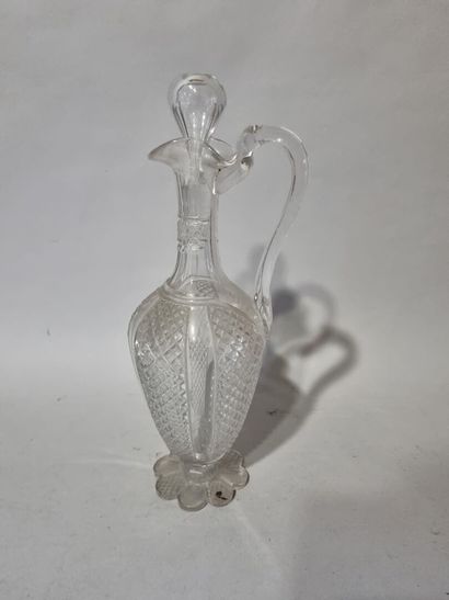 Aiguière en cristal du Creusot monogrammée...