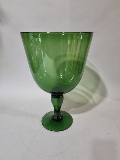 Verrerie de SOUVIGNY
Grand verre en verre...