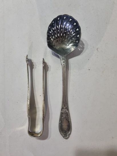 Cuillère à saupoudrer et pince à sucre en...