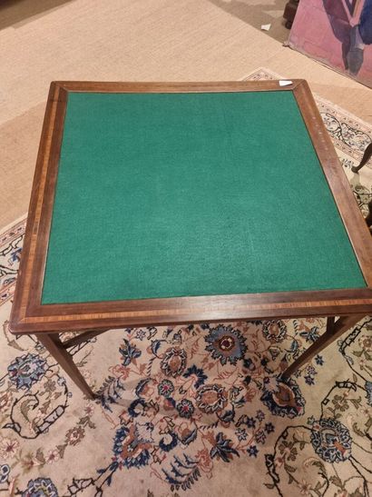 Table de bridge en pitch pin
H : 71 cm -...
