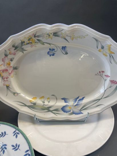 VILLEROY ET BOSCH
10 assiettes à dessert...