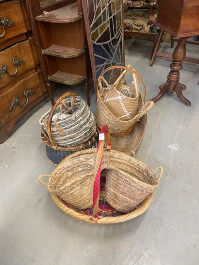 Lot de paniers en osier
