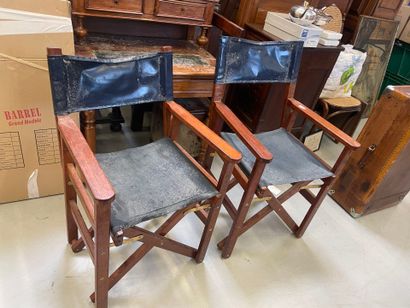 Paire de fauteuils pliant type metteur en...