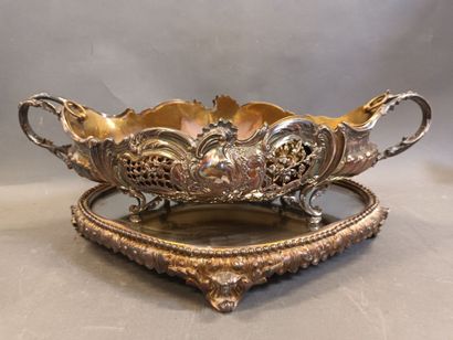 LAHOCHE au Palais royal,
Jardinière de table...