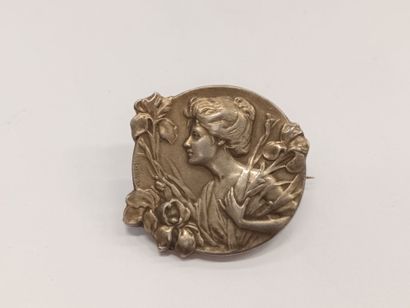 Broche en argent 