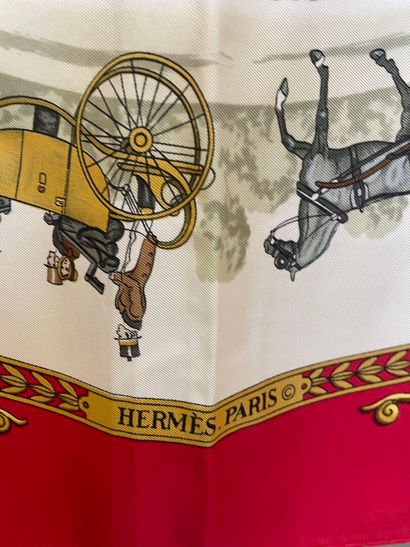 HERMES Carré de soie Promenade de Longchamps
D'aprè-s...