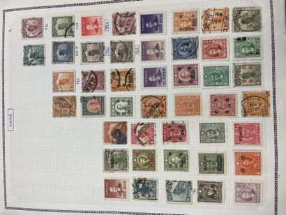 7 albums de timbres 
France, Europe et Monde...