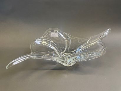 VANNES Coupe en cristal de forme libre 
H...