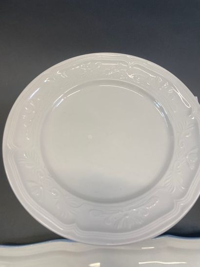 VILLEROY ET BOSCH
10 assiettes à dessert...