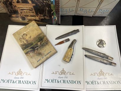 Moët et Chandon lot d'objetds publicitaires...