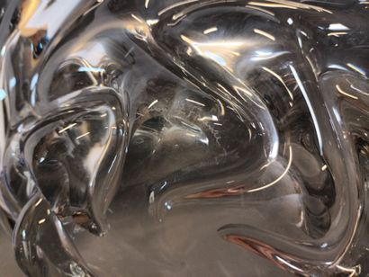 DAUM France, importante coupe en cristal...