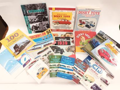 Lot de livres sur les trains, les voitures...
