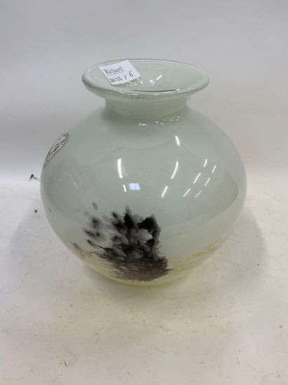 LA ROCHERE 
Vase en verre soufflé 
H : 22...