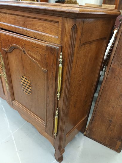 Travail Lorrain,
Buffet en chêne marqueté,...