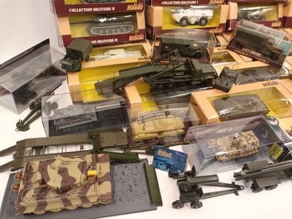 [MINIATURISME]
SOLIDO,
Fort-lot de camions,...