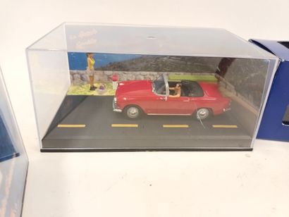 [MINIATURISME]
Un lotn de quatre voitures...