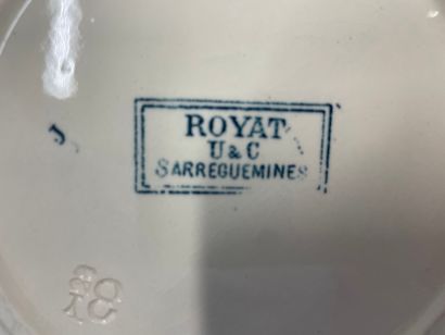 SARREGUEMINES modèle ROYAT 
Service de table...