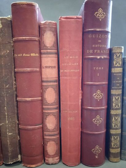 Lot de reliures modernes :
GUIZOT, Histoire...