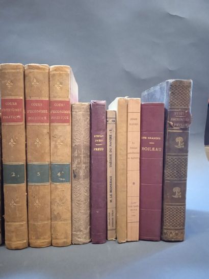 Lot de livres brochés et reliés divers comprenant...