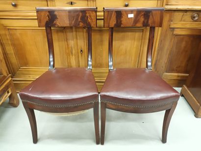 Paire de chaises Restauration, assises en...