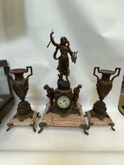 Oscar RUFFONY (1874-1946
 La musique
Garniture...