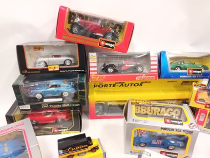 [MINIATURISME]
BURAGO, 
Lot de voitures et...