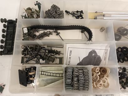 [MINIATURISME]
Un lot d'accessoires de miniaturisme,...