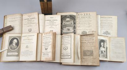 12 volumes reliés du XVIIIe ou du début du...