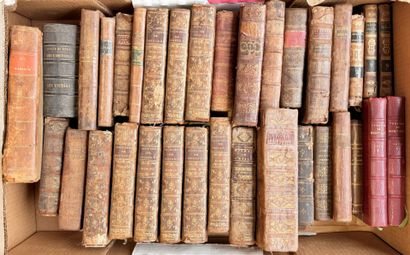 Un lot de 34 volumes in-12 ou in-8 reliés...